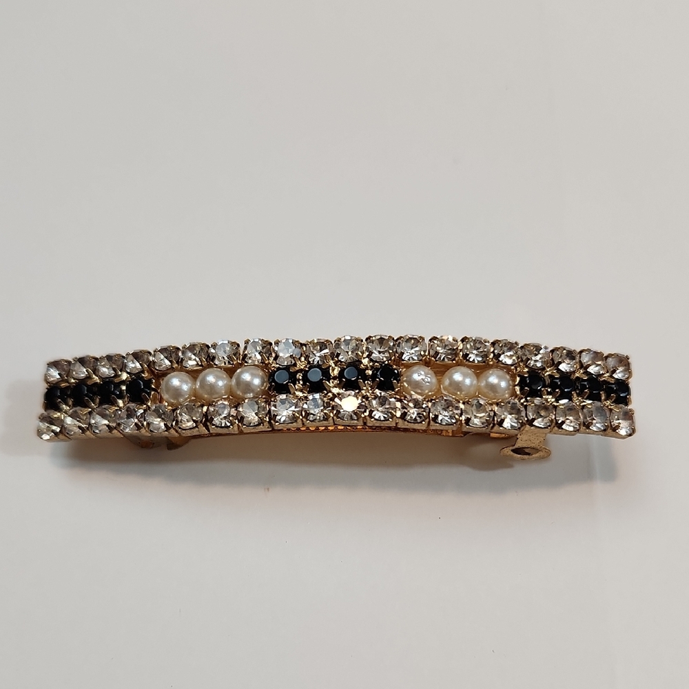 Vintage-style rhinestone and pearl hair barrette